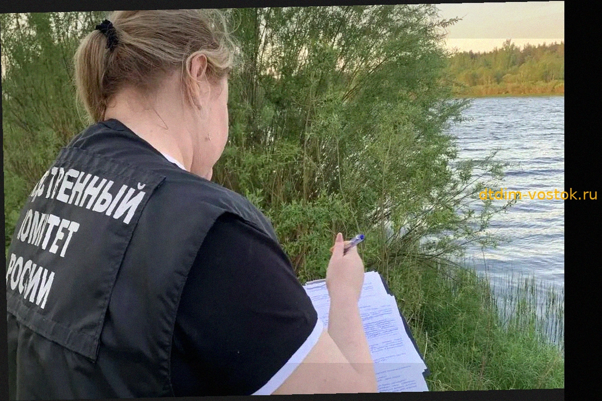 Две восьмилетние девочки утонули в реке в Псковской области
