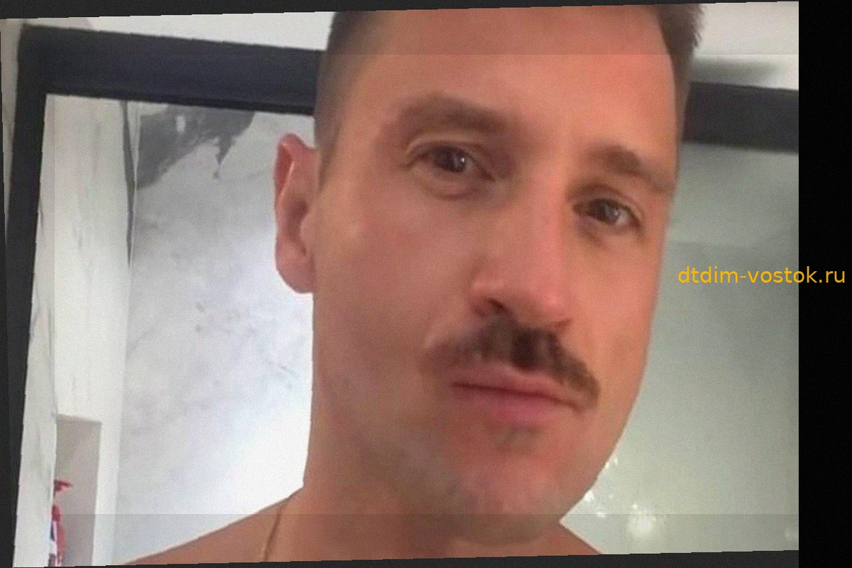 Сергей Лазарев примерил усы: «А почему бы и да?»